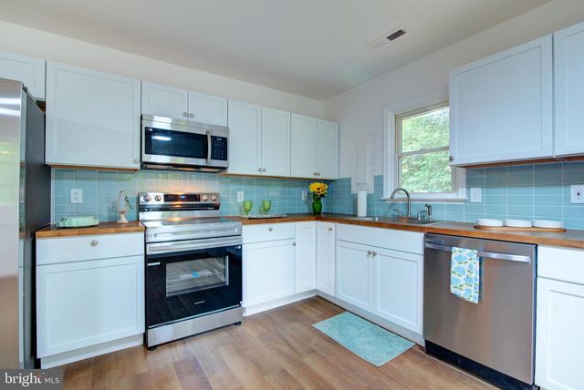 107 FEDERALIST WAY, Montross, VA 22520