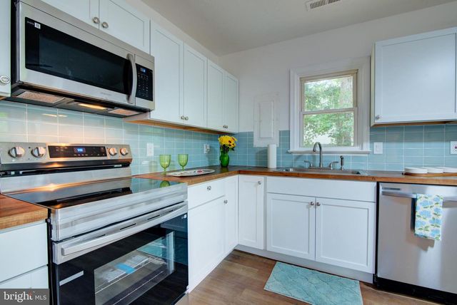 107 FEDERALIST WAY, Montross, VA 22520