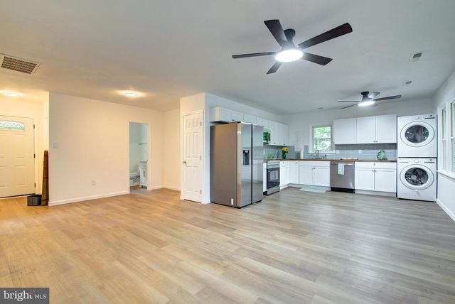 107 FEDERALIST WAY, Montross, VA 22520