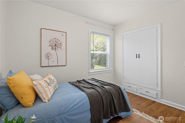 1110 Hayward Avenue, Bremerton, WA 98310
