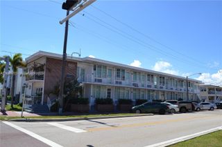 300 74th Street 3, Miami Beach, FL 33141