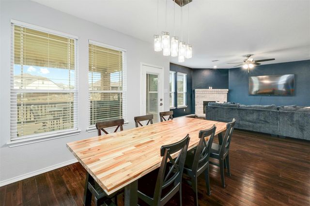 1228 Brenham LN, Leander, TX 78641