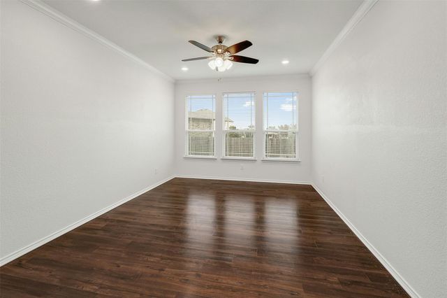 1228 Brenham LN, Leander, TX 78641