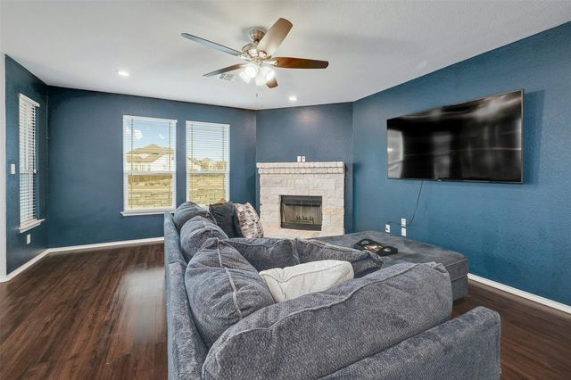 1228 Brenham LN, Leander, TX 78641
