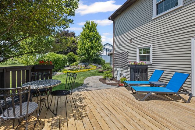 1401 Fallcreek Court, Naperville, IL 60565