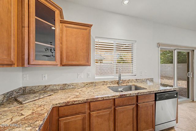 2907 S NIELSON Street, Gilbert, AZ 85295