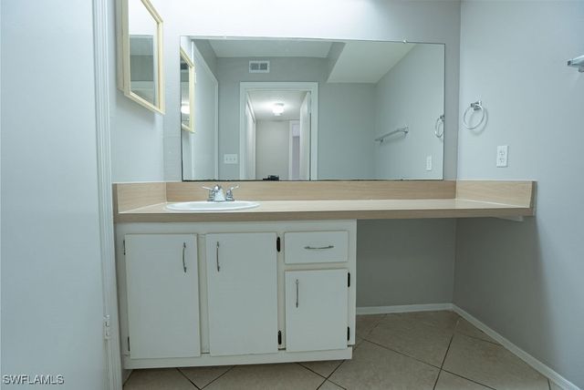 2045 Rookery Bay DR 1901, Naples, FL 34114