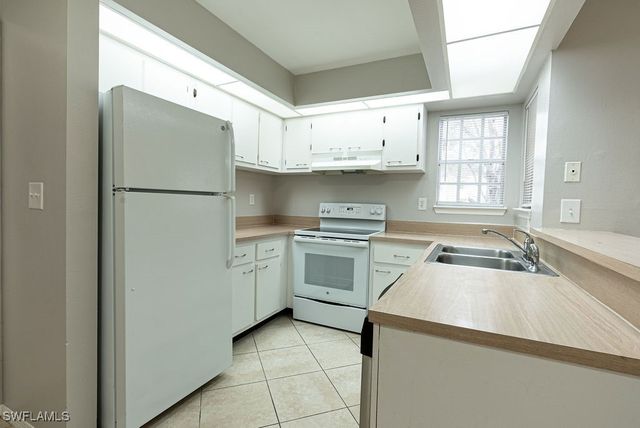 2045 Rookery Bay DR 1901, Naples, FL 34114