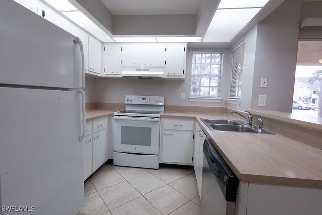 2045 Rookery Bay DR 1901, Naples, FL 34114