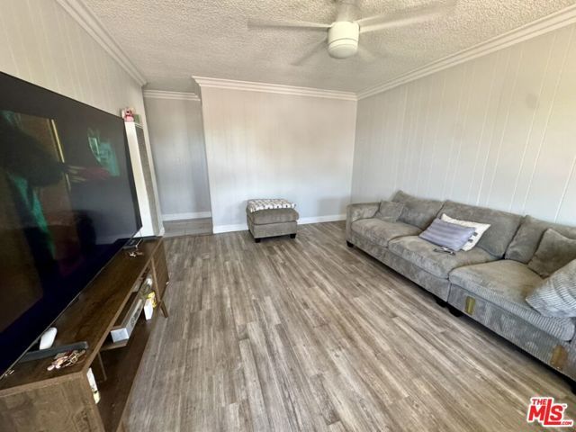 3551 Denver Avenue, Long Beach, CA 90810