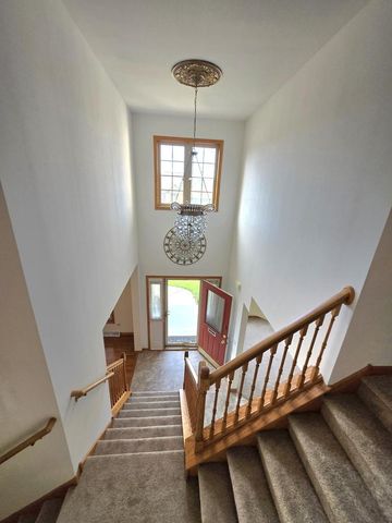 8401 Kingsway LANE, Sturtevant, WI 53177