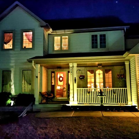 8401 Kingsway LANE, Sturtevant, WI 53177