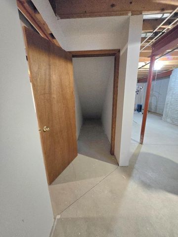 8401 Kingsway LANE, Sturtevant, WI 53177