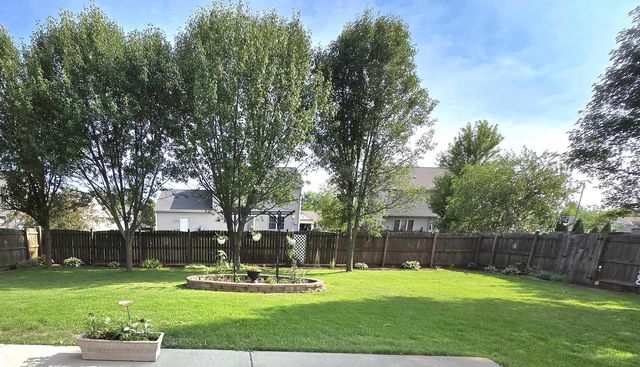 8401 Kingsway LANE, Sturtevant, WI 53177