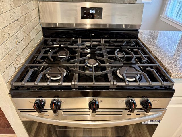 1201 Maple Street, La Marque, TX 77568