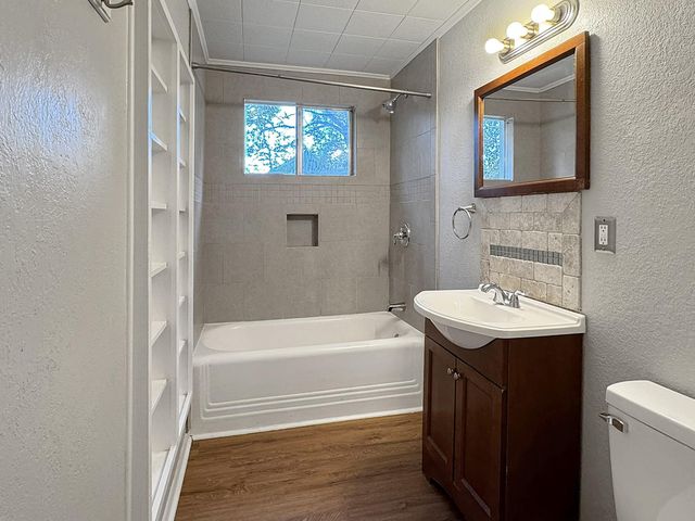 1201 Maple Street, La Marque, TX 77568