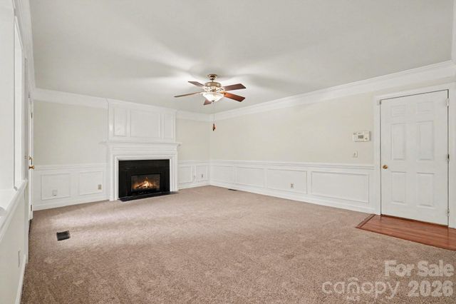 7104 Kinsmore Lane, Charlotte, NC 28269