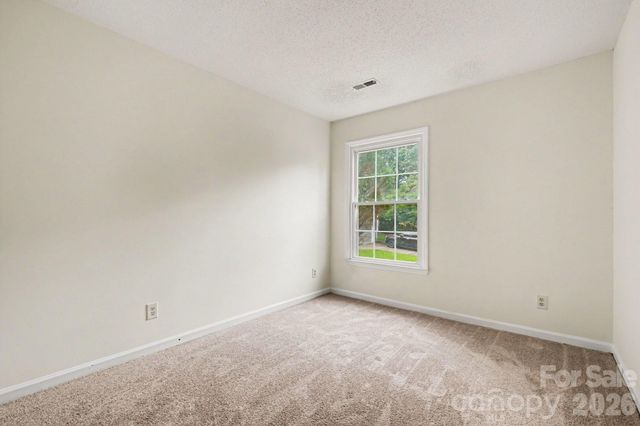 7104 Kinsmore Lane, Charlotte, NC 28269