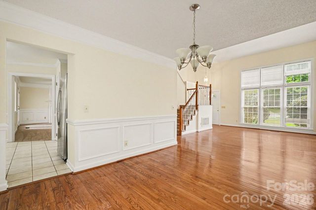 7104 Kinsmore Lane, Charlotte, NC 28269