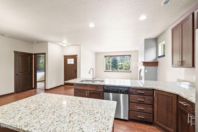 1171 W Grove Way, Coeur D'alene, ID 83815