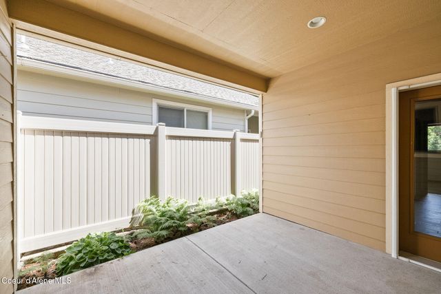 1171 W Grove Way, Coeur D'alene, ID 83815