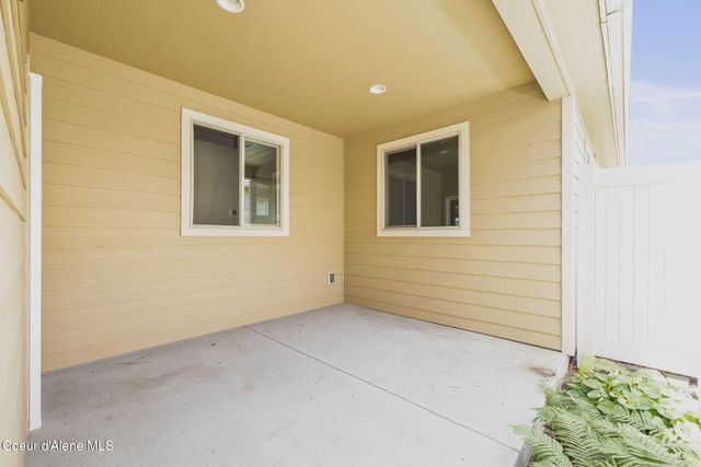 1171 W Grove Way, Coeur D'alene, ID 83815