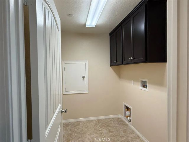 7435 Silver Saddle Ct., Eastvale, CA 92880