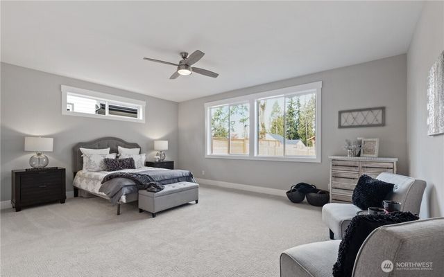 8831 27th St W, Edgewood, WA 98371