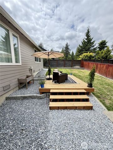 8831 27th St W, Edgewood, WA 98371