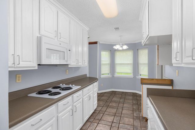 8292 RANKIN BRANCH RD, Millington, TN 38053