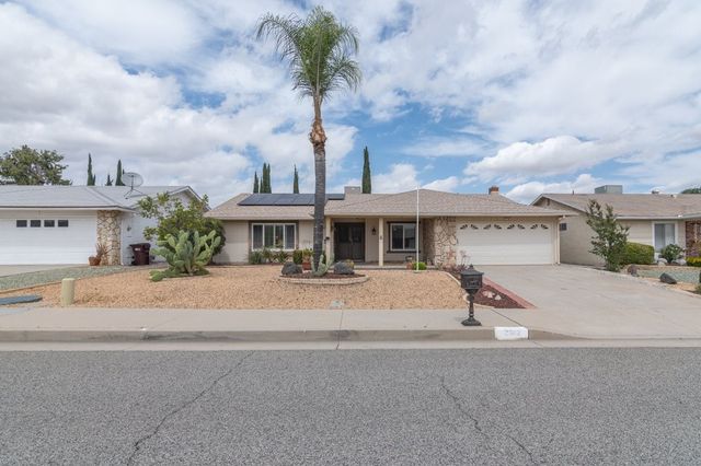 26112 Crestone Drive, Menifee, CA 92586
