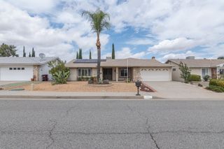 26112 Crestone Drive, Menifee, CA 92586