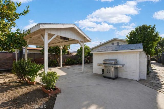 1132 Calhoun, Redlands, CA 92374