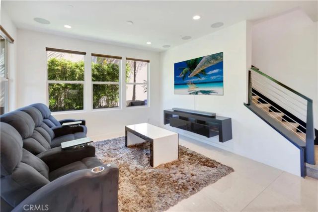 39 Fuchsia, Lake Forest, CA 92630
