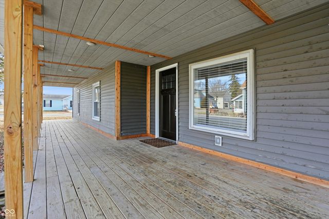 535 Central Avenue, Lapel, IN 46051