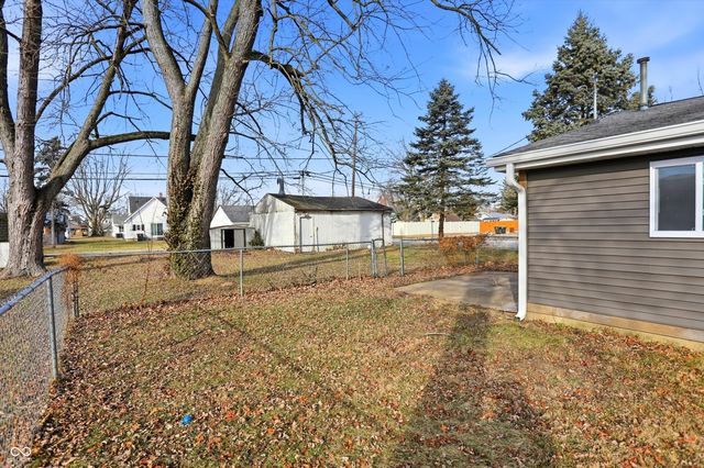 535 Central Avenue, Lapel, IN 46051