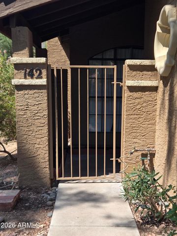 6945 E COCHISE Road 142, Paradise Valley, AZ 85253