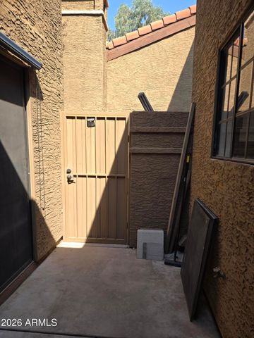 6945 E COCHISE Road 142, Paradise Valley, AZ 85253