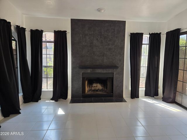 6945 E COCHISE Road 142, Paradise Valley, AZ 85253