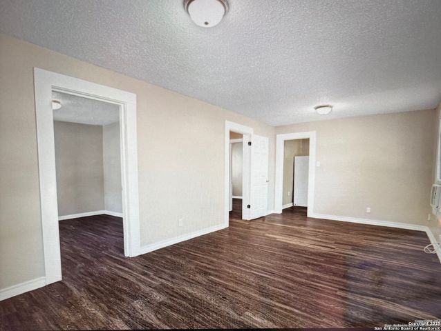 114 Teresa, San Antonio, TX 78214