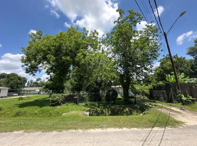 1086 Horne Street, Houston, TX 77088