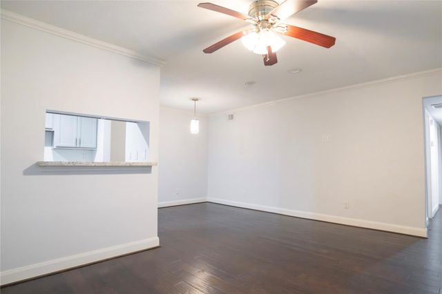 1880 White Oak Drive 131, Houston, TX 77009