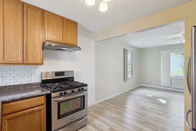 4108 Tonawanda Avenue, Rockford, IL 61108