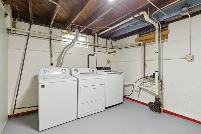 4108 Tonawanda Avenue, Rockford, IL 61108