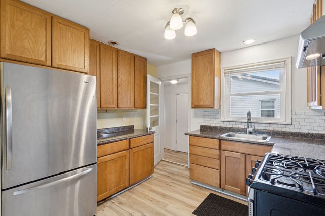 4108 Tonawanda Avenue, Rockford, IL 61108