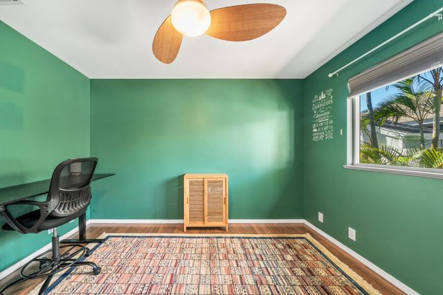 214 Kauhaa St, Kihei, HI 96753