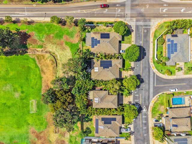 214 Kauhaa St, Kihei, HI 96753