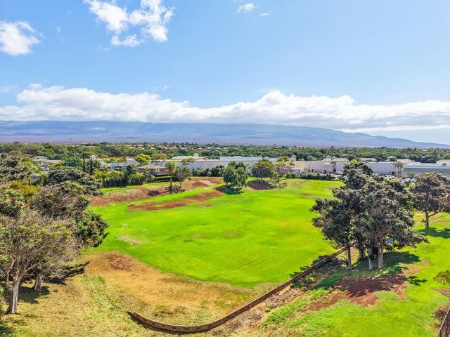 214 Kauhaa St, Kihei, HI 96753