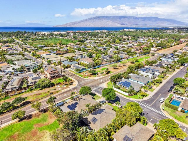 214 Kauhaa St, Kihei, HI 96753