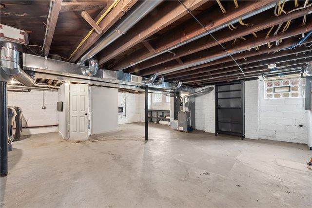 53 Calhoun Ave, Carrick, PA 15210